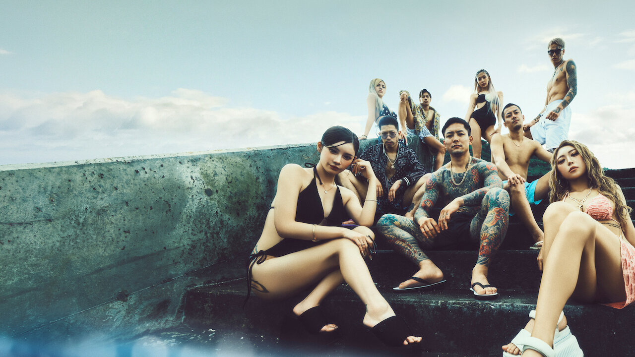 Watch Badly in Love | Netflix Official Site