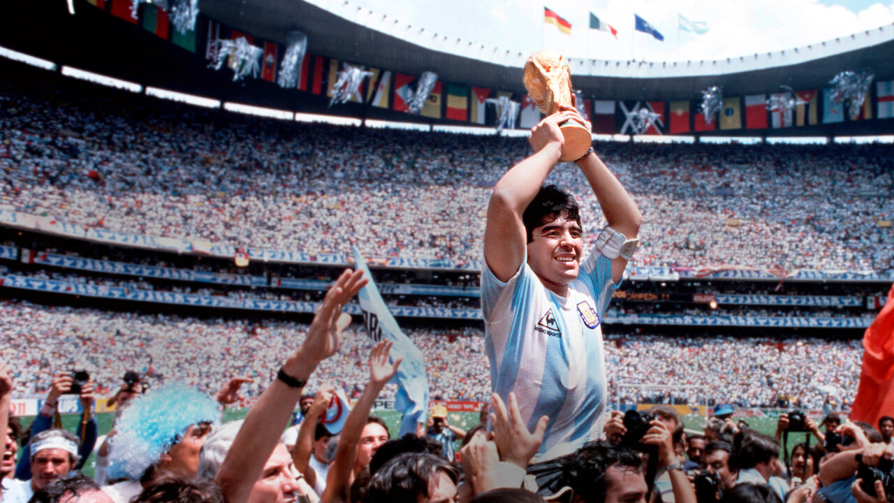 Watch Diego Maradona | Netflix
